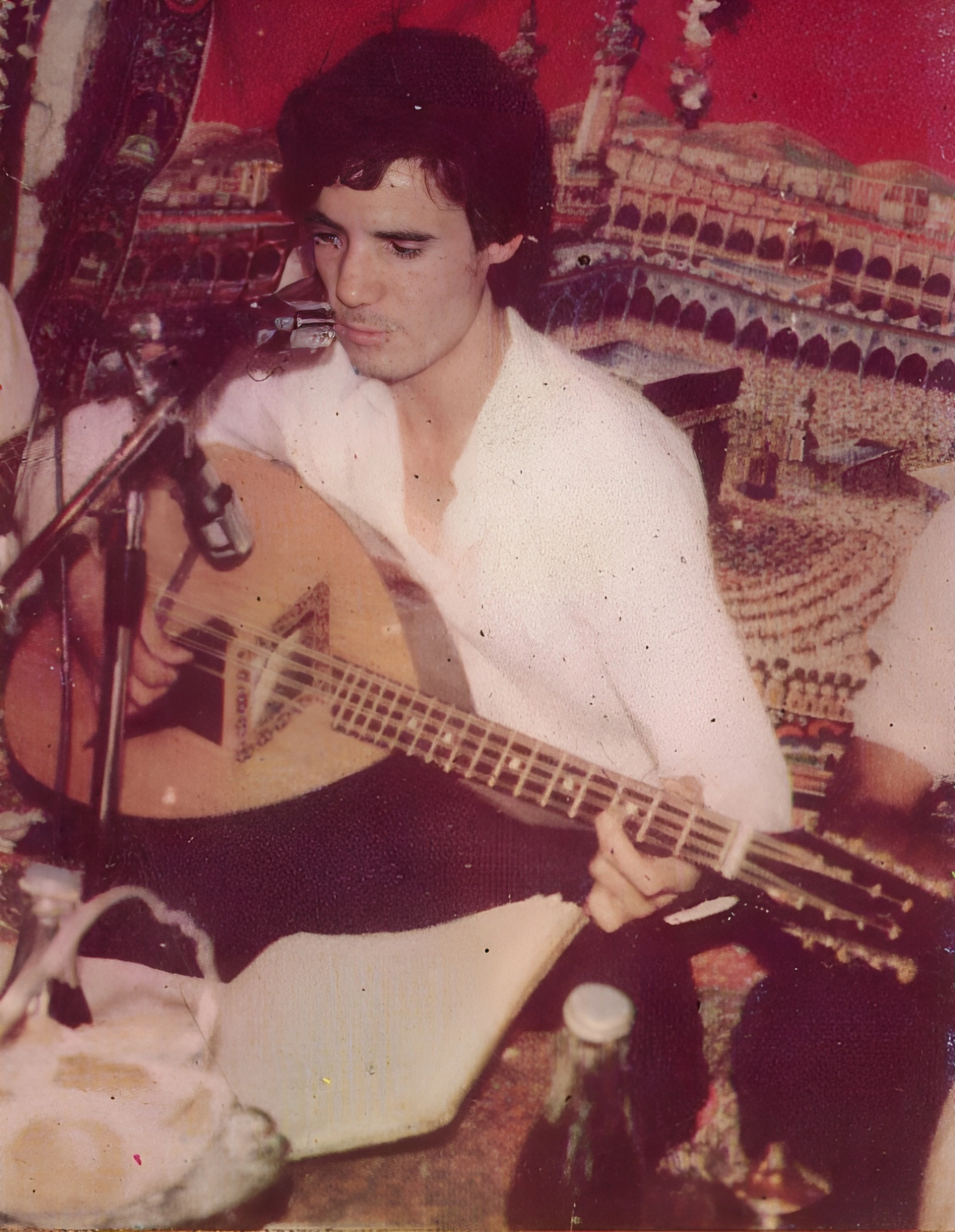 You are currently viewing الفنان محمد سيلامي